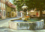 Mens : la fontaine (place de la mairie).